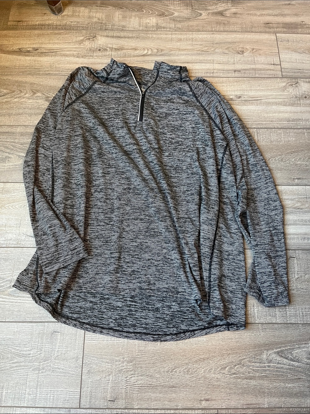 3/$15- Old Navy Active Go Dry 1/4 Zip